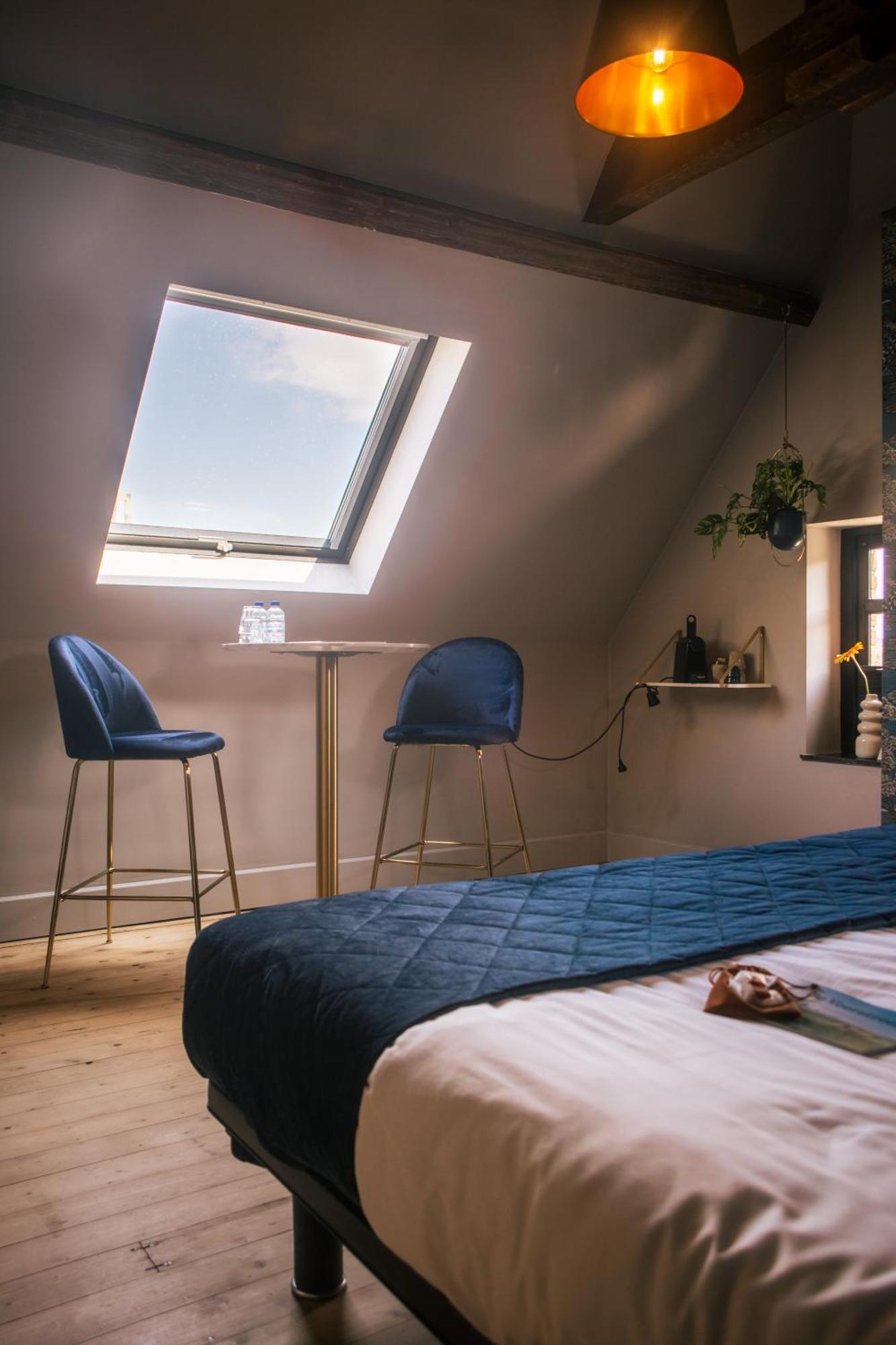 B&B Het Notarishuis - Authentiek Verblijf Nabij Maastricht Fourons Extérieur photo